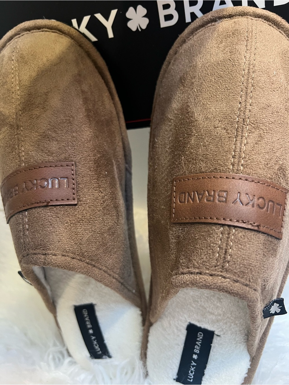 NWT Lucky Brand Men’s Brown Memory Foam Slippers size M 7-8 or Women’s 8.5-9.5